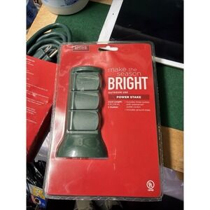 Living Solutions Outdoor Power Stake 3 Outlet Extension Cord Block 6ft Green